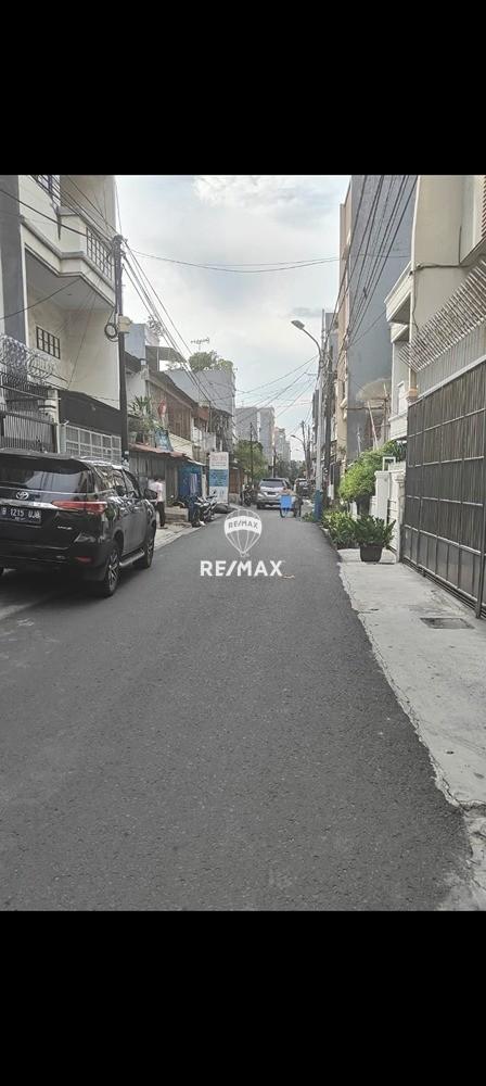 Rumah 2 Lantai Untuk Usaha di Pademangan Jakarta Disewa