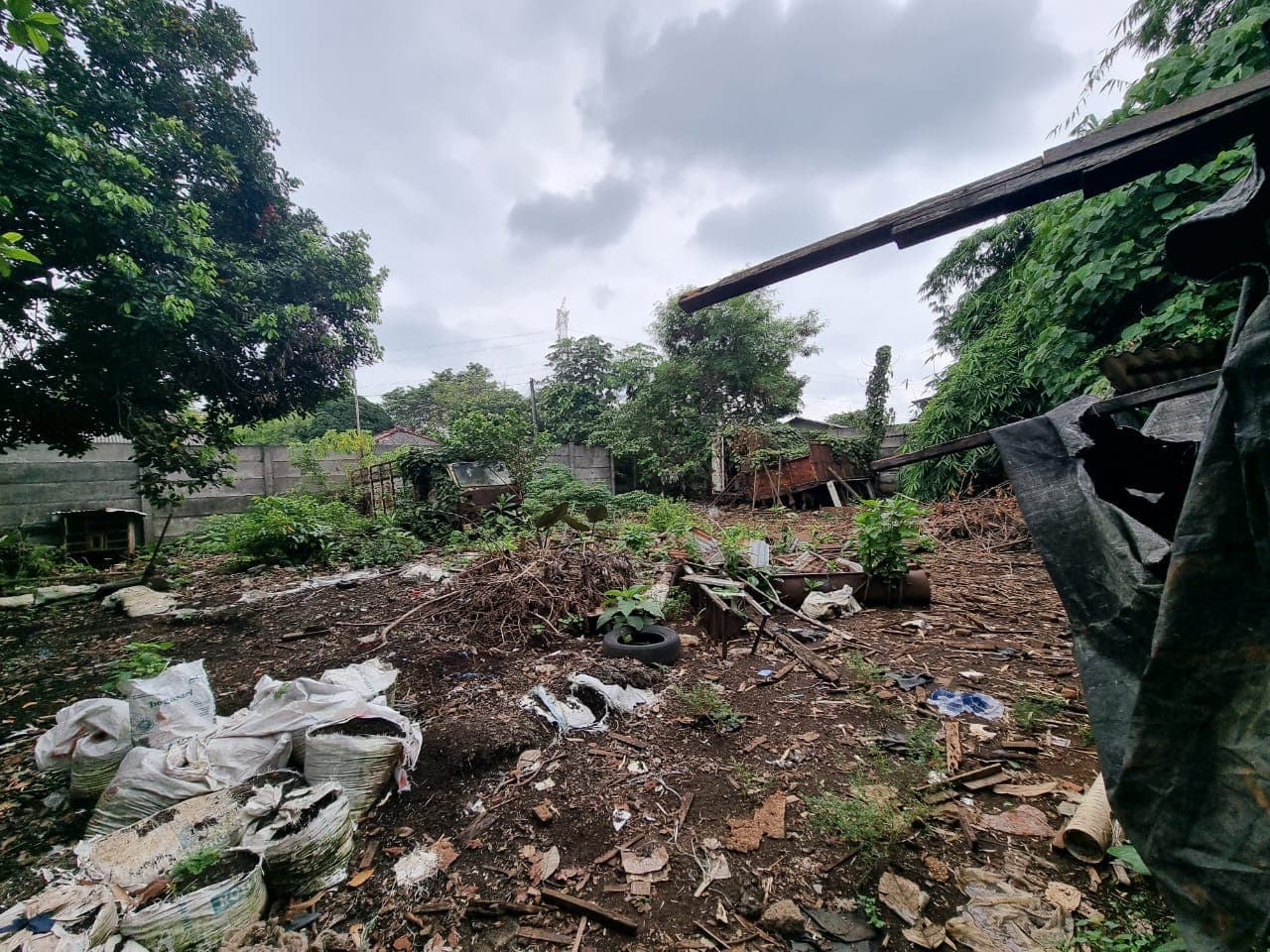 Pabrik Kosong Lahan Strategis Jl Raya Narogong Bekasi DIjual